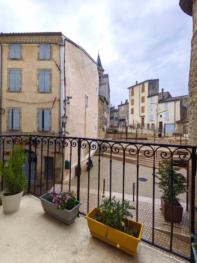 Joli Appartement De Charme Renove En Centre Ville Обена Экстерьер фото